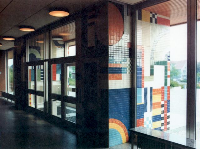 Mosaik aus Industriefliesen
Eingang Hallenbad Singen
1971